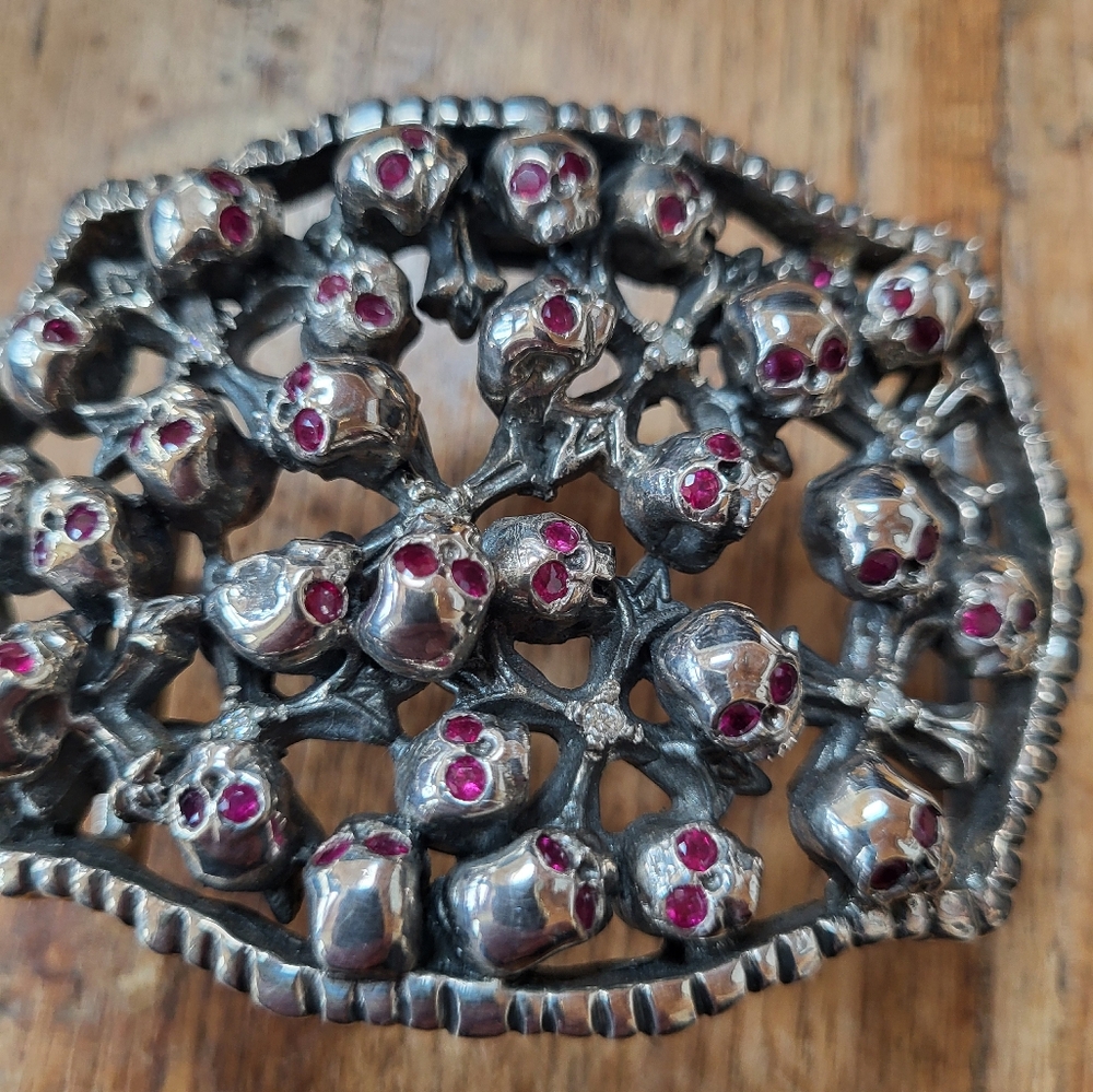 Soffer Ari sterling silver belt buckle..rubies diamonds